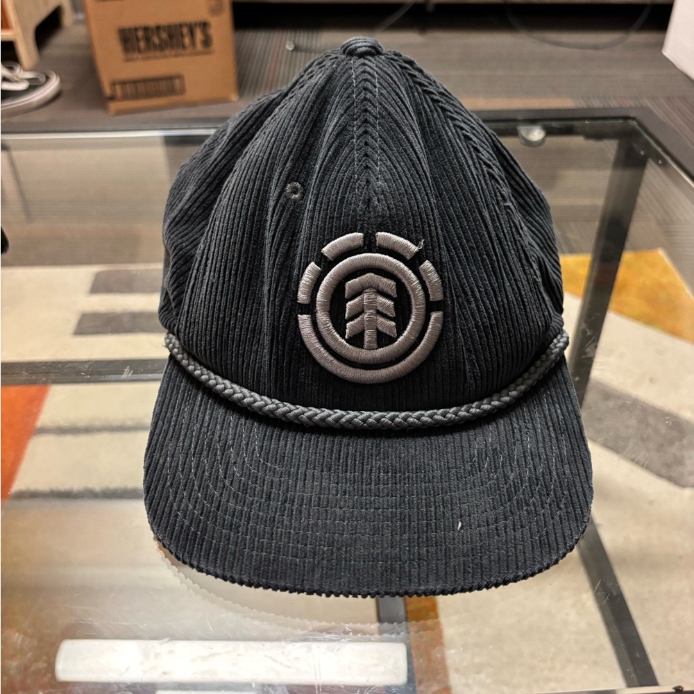 listing-status-banner